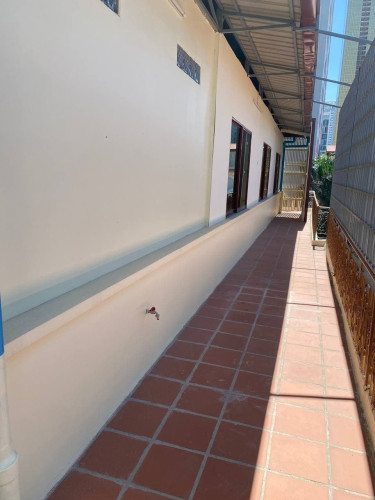 3-Storeys Villa for Rent in Daun Penh