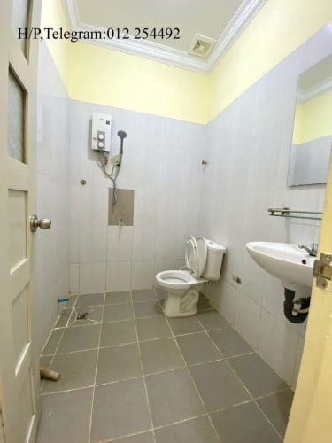 Affordable Elevator Studio for Rent