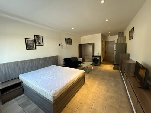 APARTMENT FOR RENT 📍Wat Botum Park