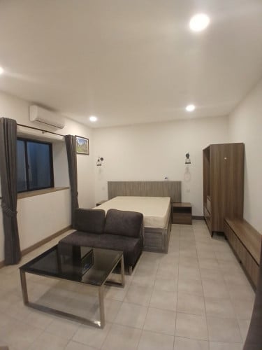 APARTMENT FOR RENT 📍Wat Botum Park