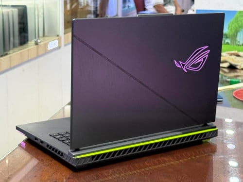 ASUS ROG STRIX G16 ស្ពិច Core i9-14900HX / Ram 16GB / 1TB / RTX 4060 8GB