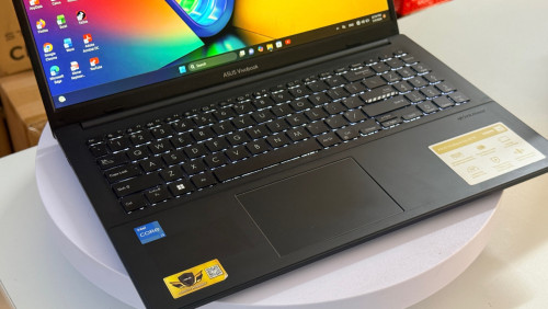 Asus vivobook Go E1504 (1ទឹកស្អាត 98%)🥰🥰