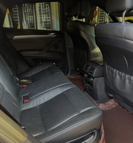 BMW X6 2013 color chocolate