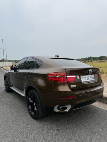 BMW X6 2013 color chocolate