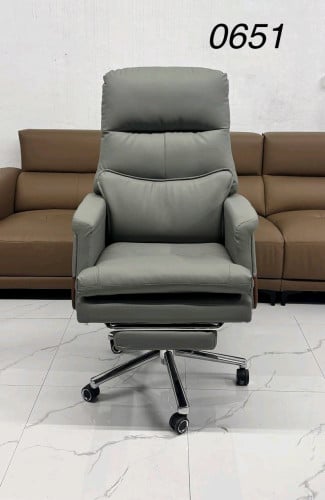 Boss chair