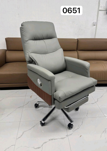 Boss chair