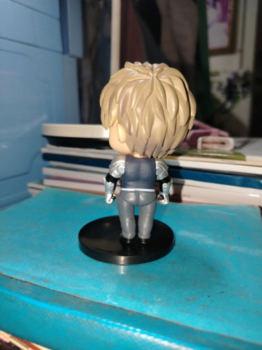 Chibi Genos + baseplate