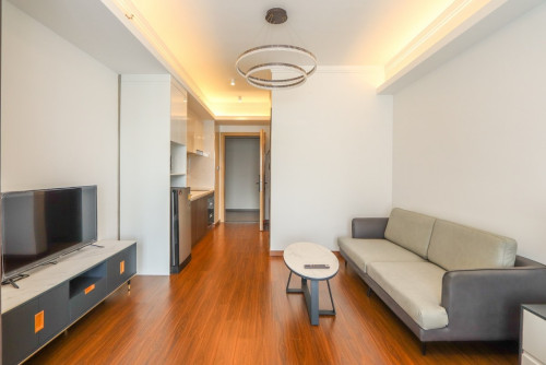 Condo with Swimming pool for rent in BKK area near BKK market