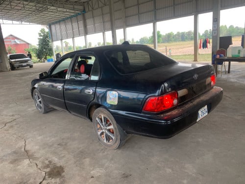 Corolla ឆ្នាំ 96