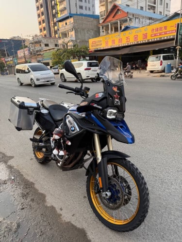 f800gs adv
