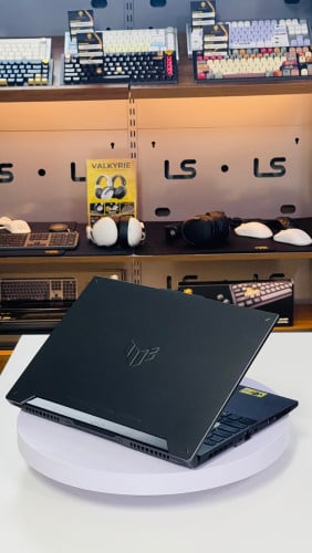 Gaming Asus Dash😍 1ទឹកស្អាត​ តម្លៃ​ពិសេស​💖✔️👉អាចរកបាននៅ 365 Computer 🖥️