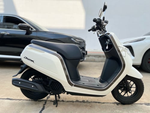Honda Dunk កូនទាជប៉ុន លំដាប់អភិជន