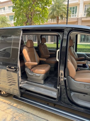 Hyundai Starex 2024