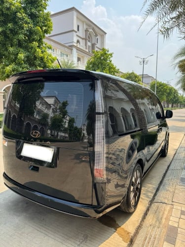 Hyundai Starex 2024