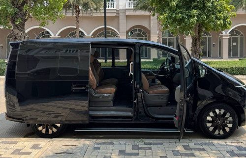 Hyundai Starex 2024