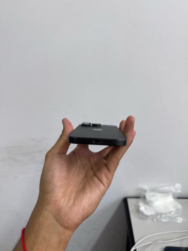 iPhone 15 pro 512G LL/A សំនុំសុីន