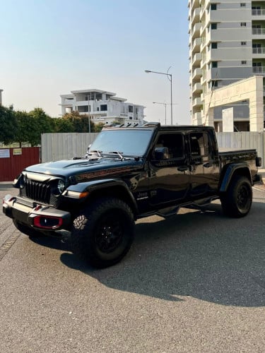 Jeep 2020 rubicon gladiator ក្រដាស់ពន្ធ