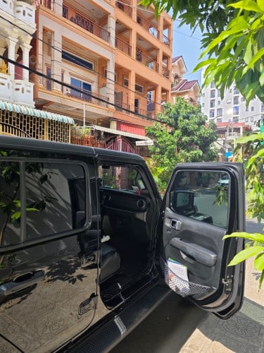 Jeep Gladiator Rubiconឡានថ្មី ម្ចាស់ដើមផ្ទាល់