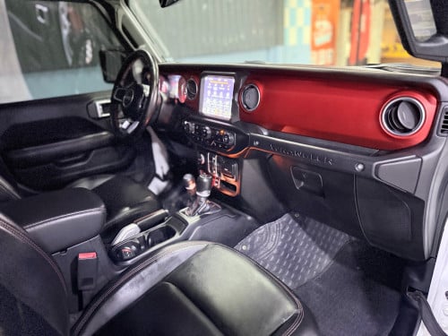 Jeep Rubicon Full 2021 2មុឺនKm ជាង ពណ៌ស