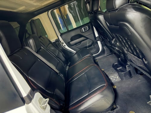 Jeep Rubicon Full 2021 2មុឺនKm ជាង ពណ៌ស