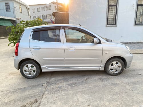 Kia Morning 04 Hfull ឡានស្អាតអត់បុកប៉ះឯកសារគ្រប់