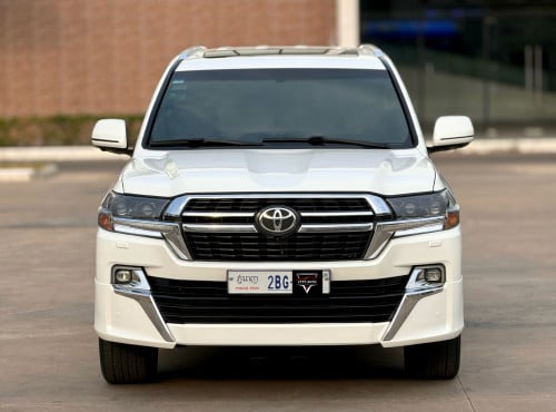 LAND CRUISER 2014 Full Option UP 2021