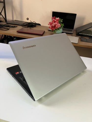 LENOVO 80E3/ CPU AMD A6-6310U / RAM 8GB / SSD120GB / Battery 🔋 good