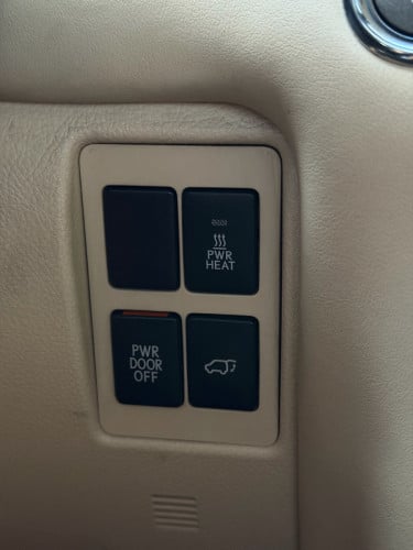 Lexus LX450D Year 2018 Diesel ឡានស្អាត