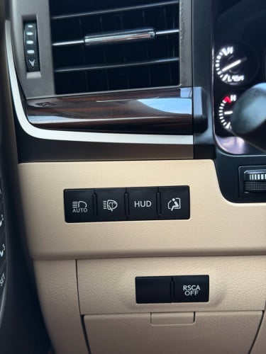 Lexus LX450D Year 2018 Diesel ឡានស្អាត