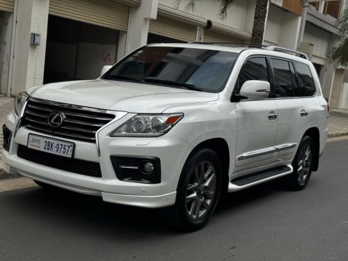 Lx 570 2012 ឡើង2015គ្រឿងហ្សីន😍