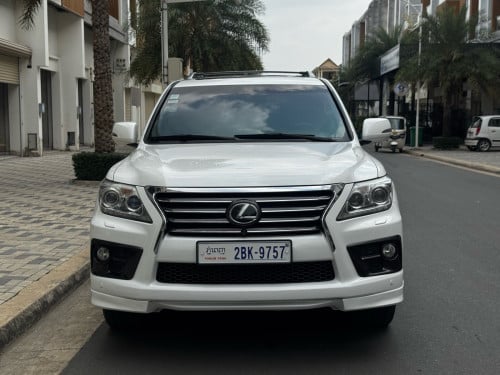 Lx 570 2012 ឡើង2015គ្រឿងហ្សីន😍