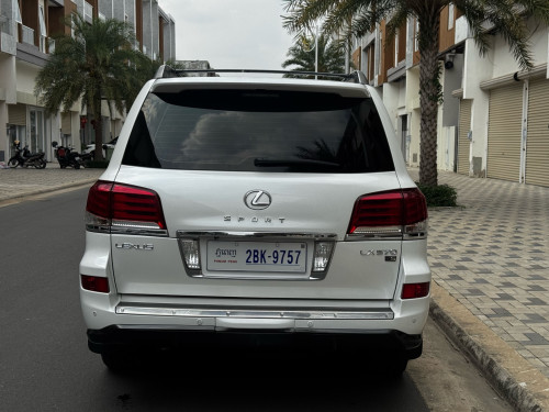 Lx 570 2012 ឡើង2015គ្រឿងហ្សីន😍
