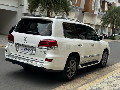 Lx 570 2012 ឡើង2015គ្រឿងហ្សីន😍