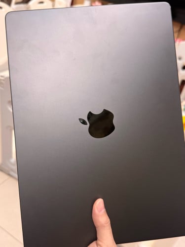 MacBook m3pro 14inch 18g 4tb