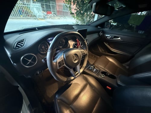 Mercedes CLA 45 AMG ឡានស្អាត