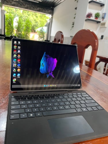 Microsoft Surface Pro 8