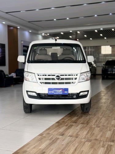 Mini truck DFSK C32