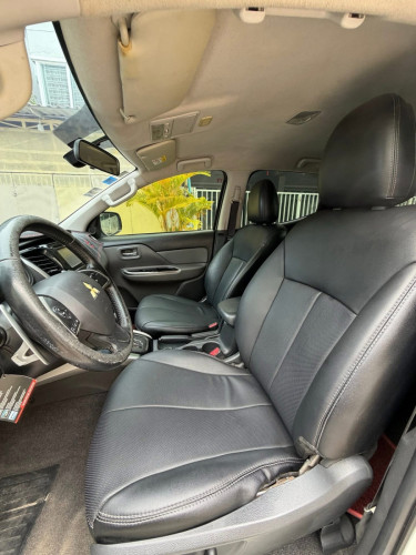 Mitsubishi Triton 2016 full ម៉ាស៊ីន​ ម៉ាស៊ូត​ អូតូ​កាប់​ពីតាស់
