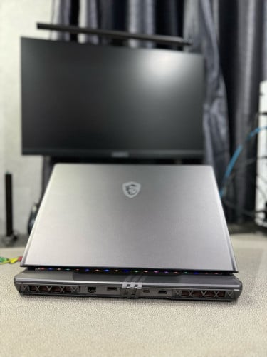 MSI VECTOR 16 ម៉ាសុីនខ្លាំង 💻