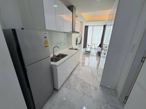 Near BKK market | 1Bedroom Slice door Condo with swimming pool for rent near BKK market