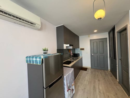 Fully furnished unit for rent