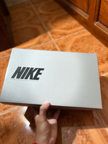 Nike Air Zoom Mercurial Vapor 15 Size 41
