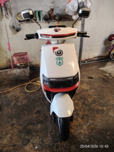 Onion x3 ម៉ូតូ​អគ្គីសនី ចំងាយជិះ100kmទៅ130km