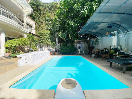 Pool Villa for Rent, 3 minutes from Royal Palace