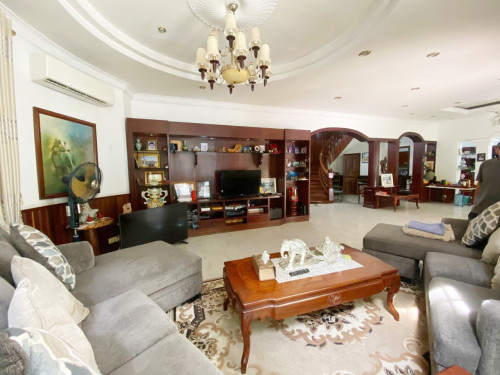 Pool Villa for Rent, 3 minutes from Royal Palace