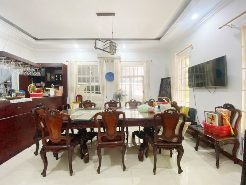Pool Villa for Rent, 3 minutes from Royal Palace