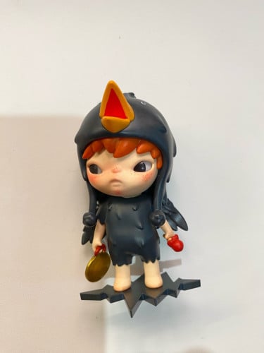 Pop Mart Hirono $8