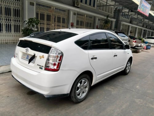 Prius 08 Full option Touring សុិន១ជុំ