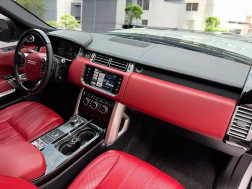 Range Rover Voque HSE 2014 Full Option ធានាឡានស្អាតទឹកថ្នាំនៅស្សុីន ទើបតែបានជាង 70000Km ប៉ុណ្ណោះ