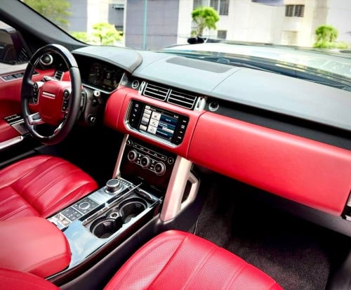 Range Rover Voque HSE 2014 Full Option ធានាឡានស្អាតទឹកថ្នាំនៅស្សុីន ទើបតែបានជាង 70000Km ប៉ុណ្ណោះ